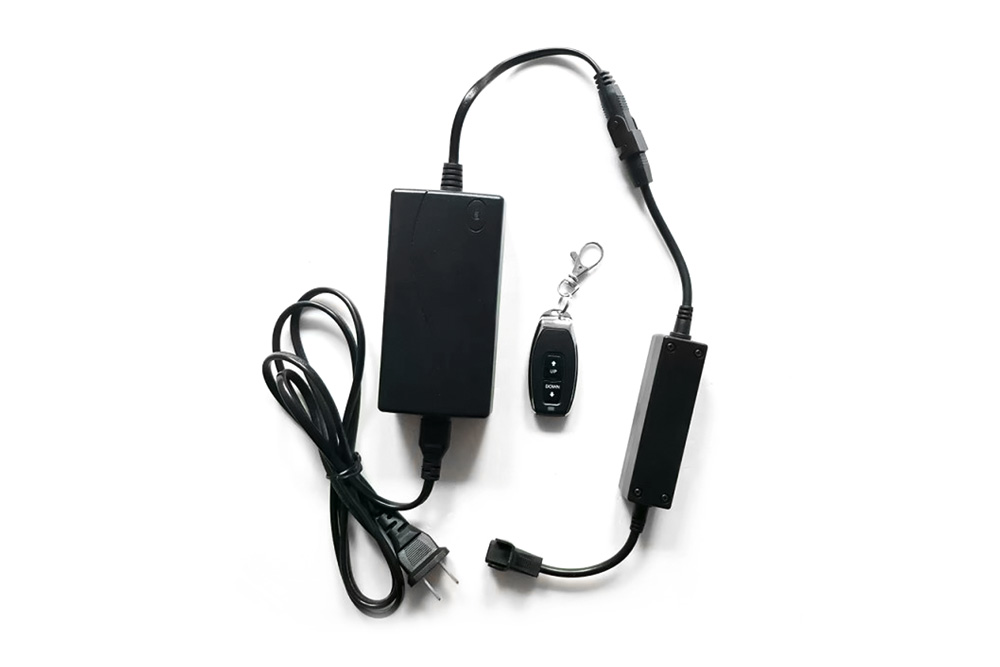 WD08 Black Fast Charging Hub Multiple Controller